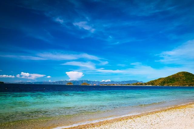 去了就不想回，菲律宾最美的十个岛屿-5.jpg